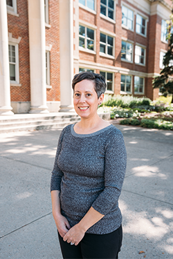 Photo of Jenn Schossow